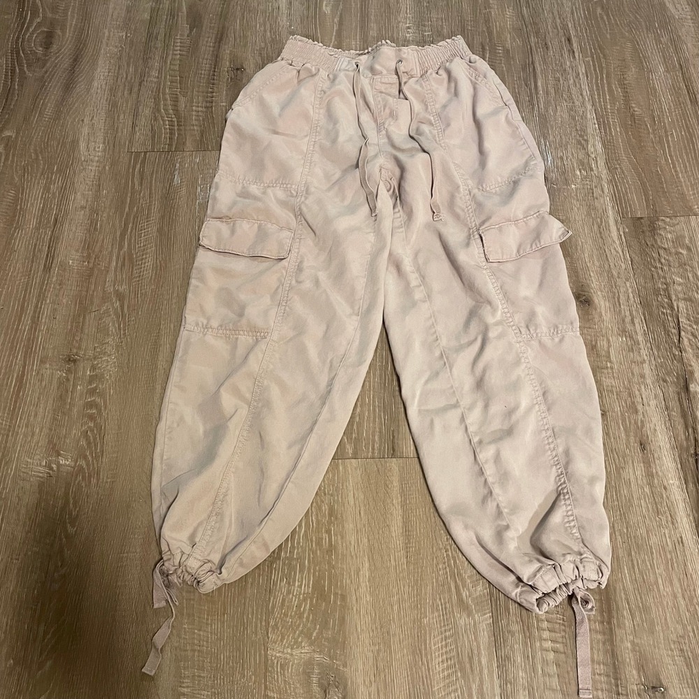 Time and Tru Womens Cargo Jogger Pant Small 4-6 Tan Tencel Lyocell Utility Cinch